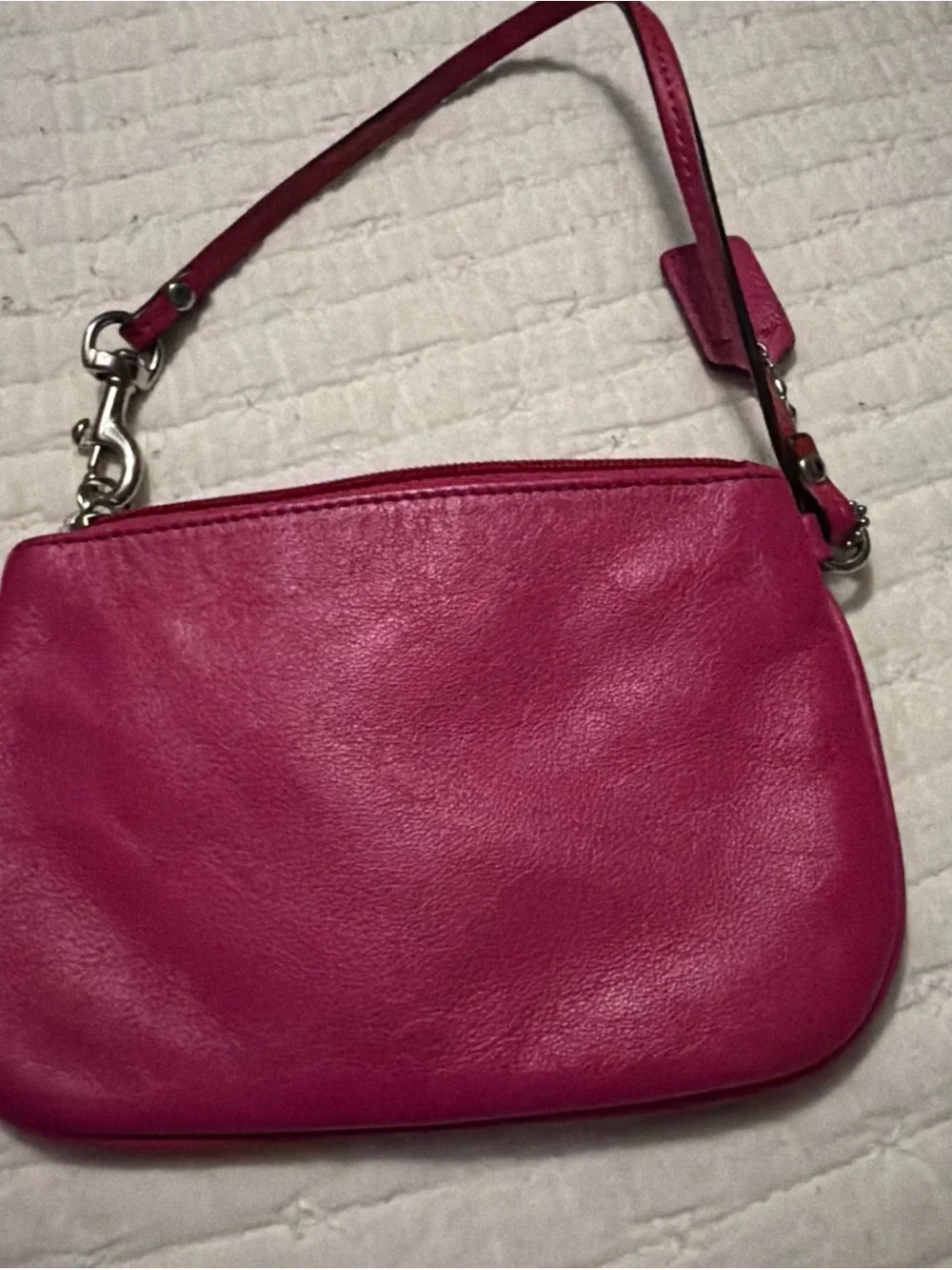 Leather COACH Hot Pink Fushia Wristlet Zip close 6